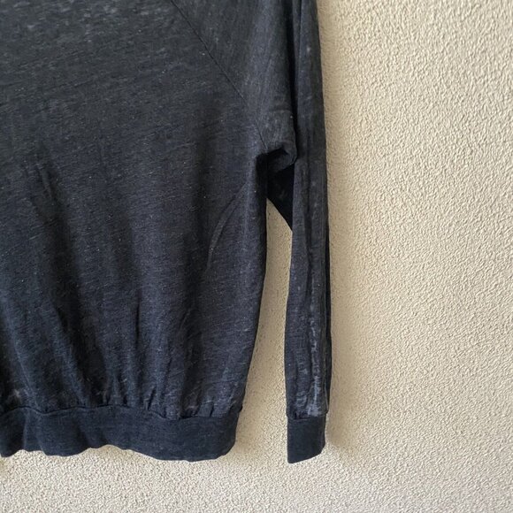 Chaser Revolve Top Black “NEW YORK XOXO" Lips Long Sleeve Sweater NEW Small - Picture 10 of 11